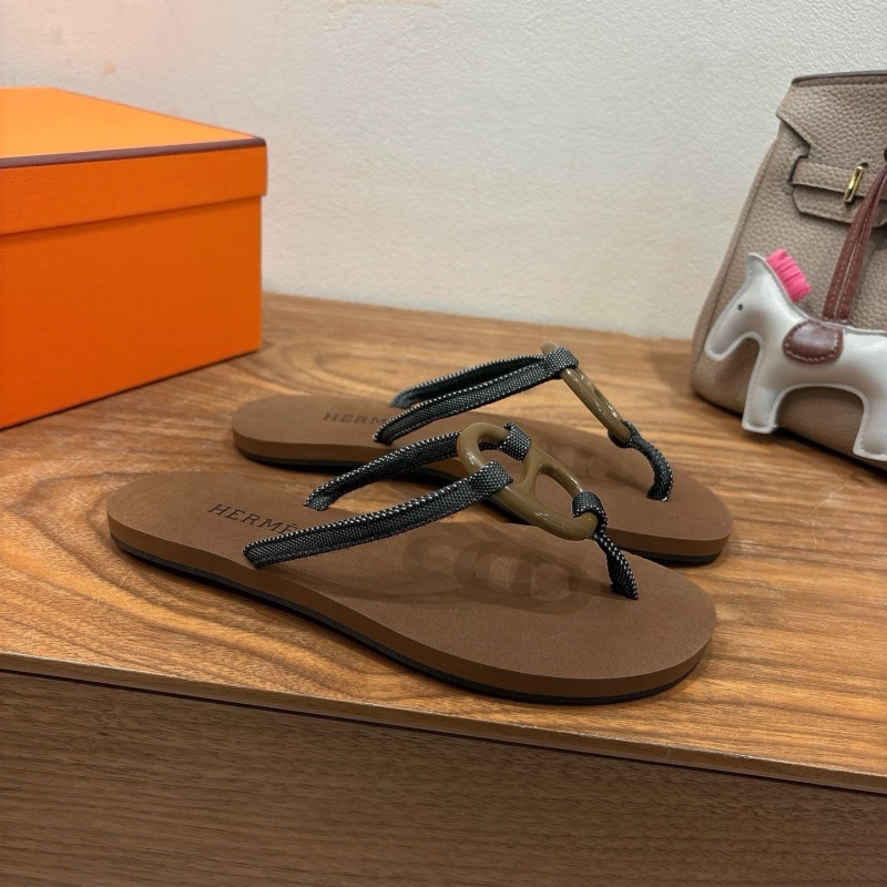 H**me5 slippers